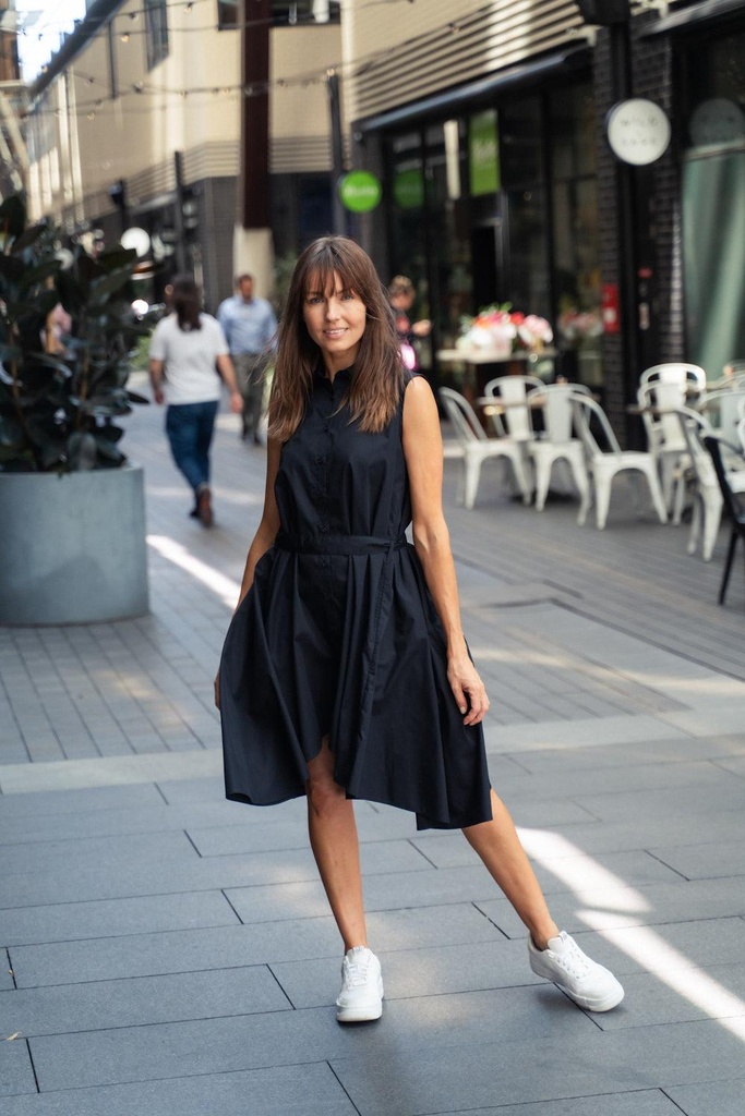 0039982_sleeveless-shirt-dress.jpg