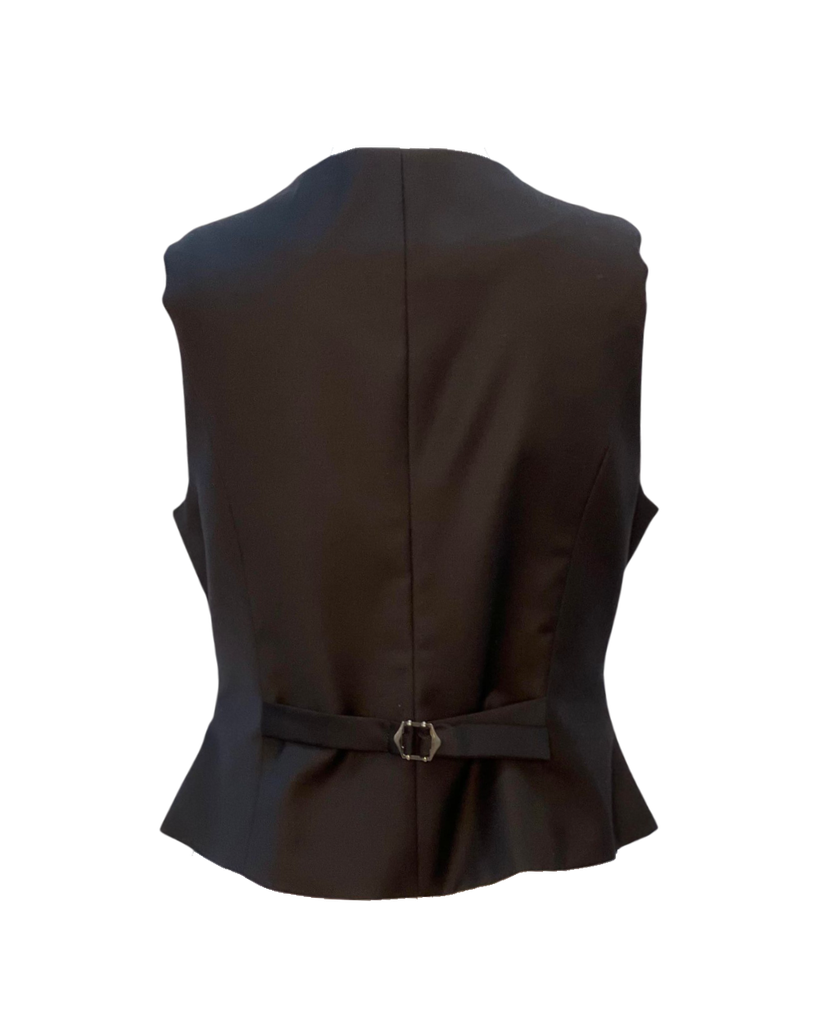 0039956_the-tuxedo-vest.png