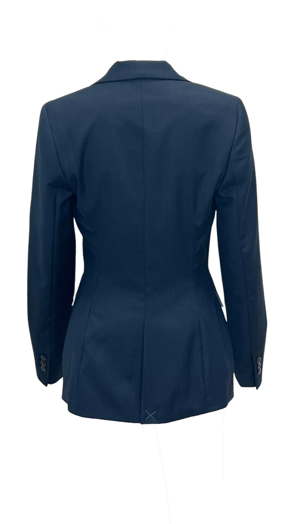 0036068_the-tailored-blazer.png
